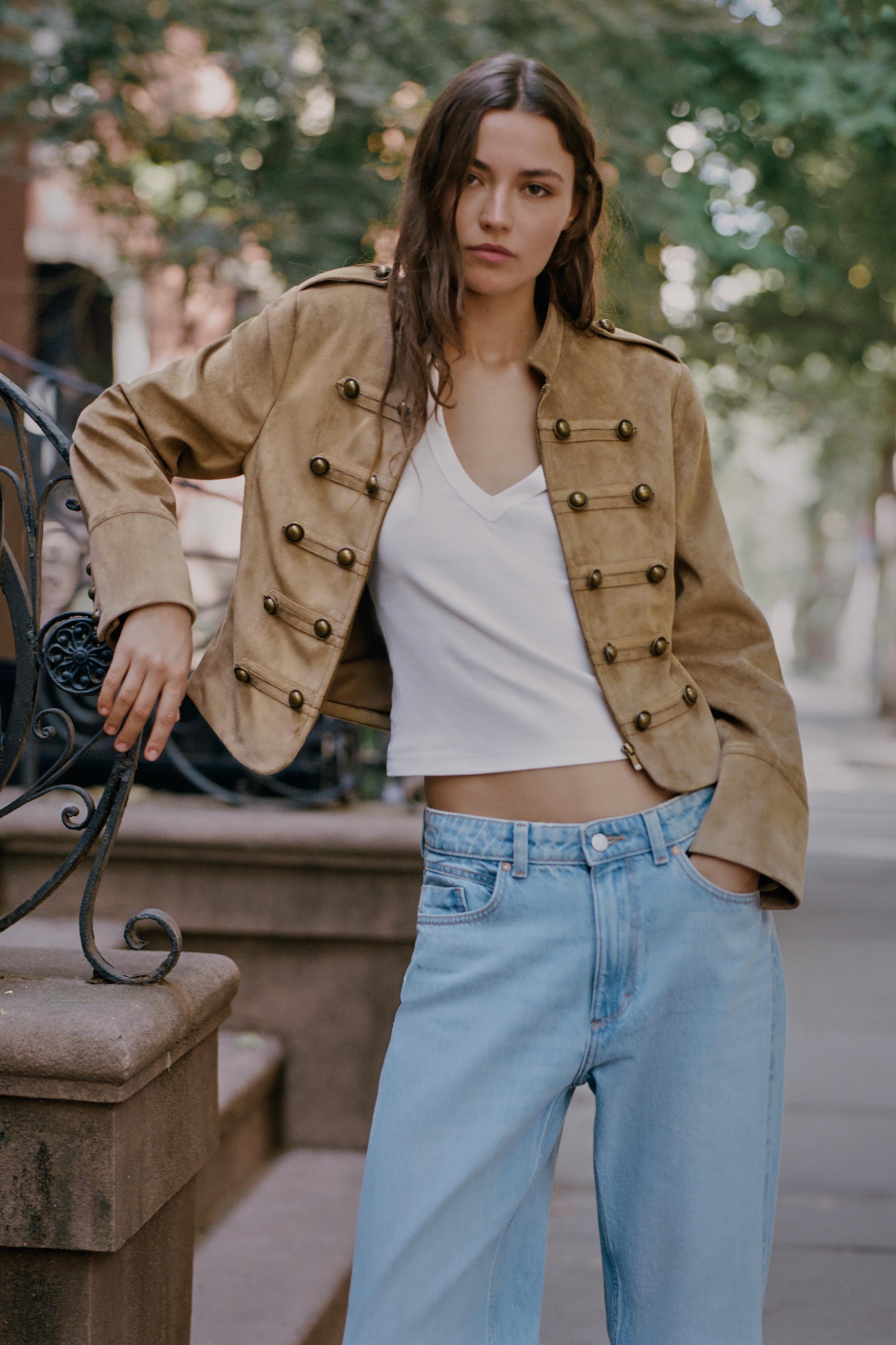 FAUX SUEDE FROG FASTENING JACKET